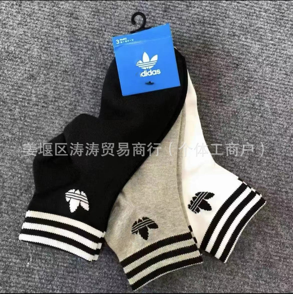 https://cbu01.alicdn.com/img/ibank/O1CN01LSwjUR1ooAkpw3sfa_!!2220820505271-0-cib.jpg